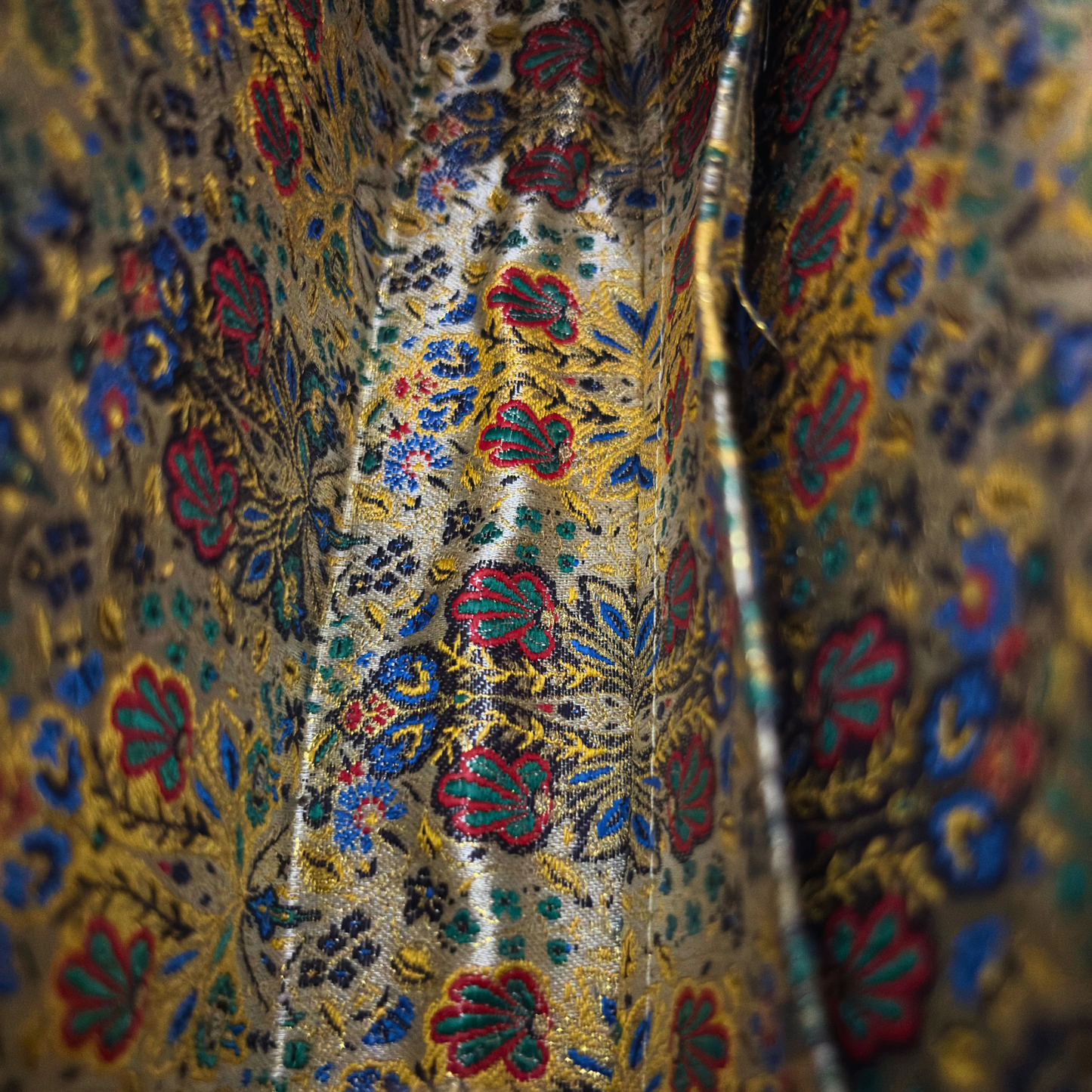 Pochette di Lusso in Mosaico Damasceno con Madreperla e Interno in Broccato