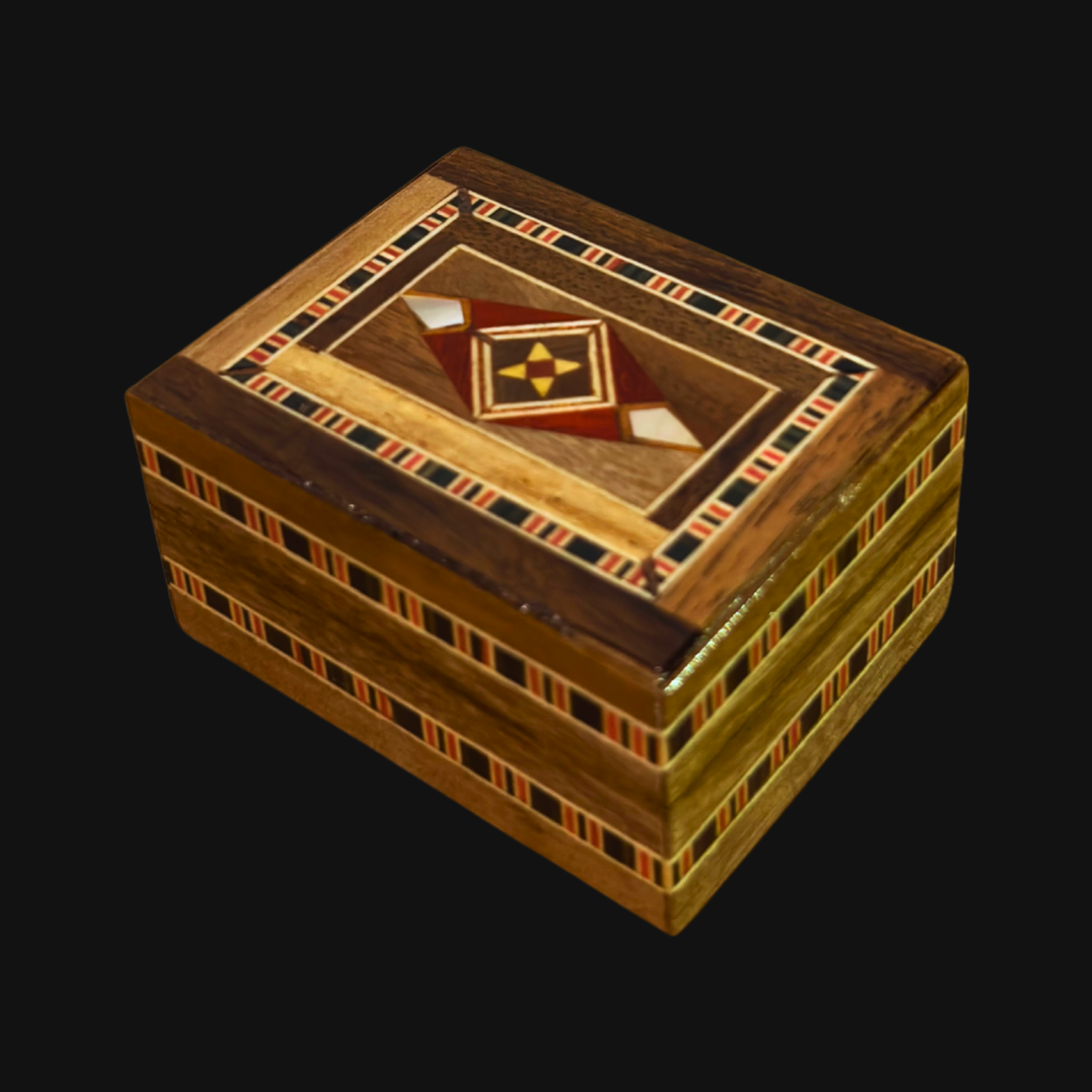 Handgemaakte Mozaïek Ringdoos uit Damascus – Fluweel