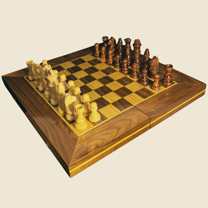 Mesa de Backgammon y Ajedrez Damasquina Hecha a Mano por Gaby Al Dayeh – Diseño Clásico