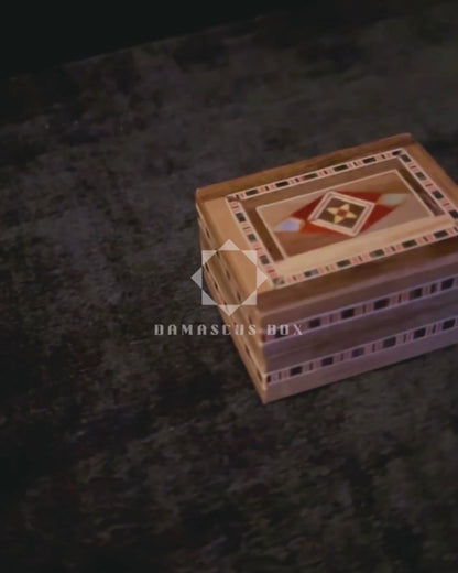 Handgemaakte Mozaïek Ringdoos uit Damascus – Fluweel