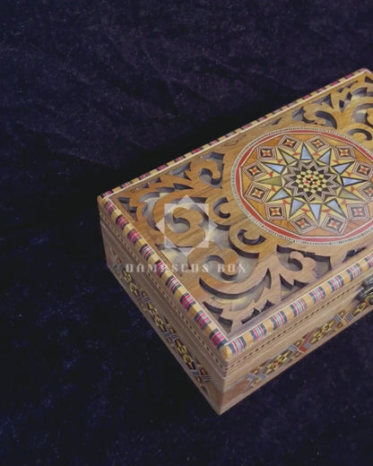 Handgemaakte Damascene Mozaïekdoos – Parelmoer & Houtsnijwerk